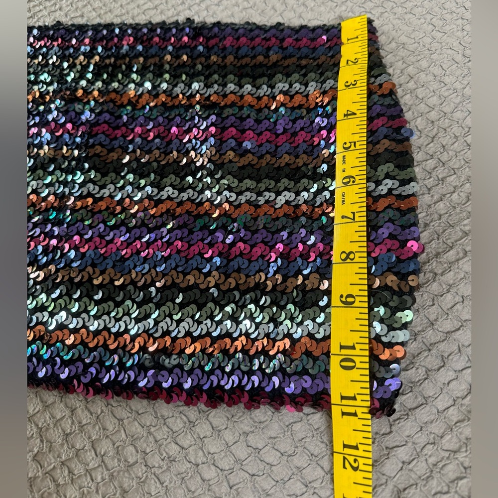 Vintage sequins mini skirt in EUC - Picture 4 of 9